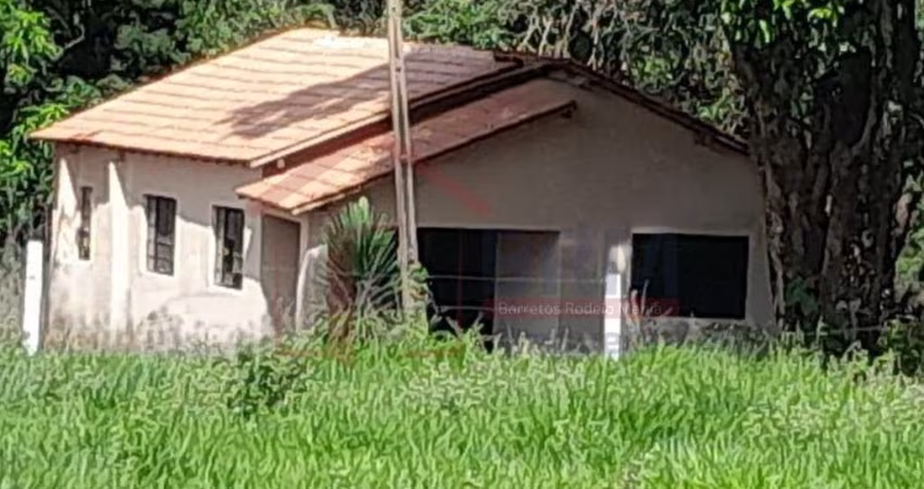 Vende-se Sítio na Lagoinha em Barretos-SP.