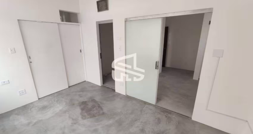 Sala Comercial à Venda por R$ 135.000 ou Locação R$ 1.000 – República, São Paulo – SP