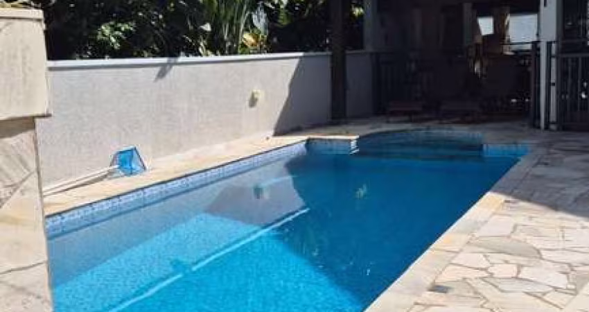 Casa com área de lazer completa - Residencial Guaratuba II