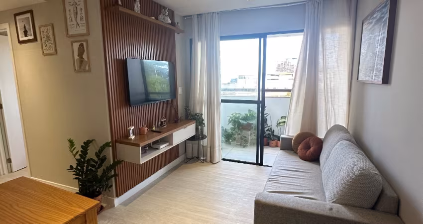 Venda - Gran Reserva Imbuí 2/4 com suite