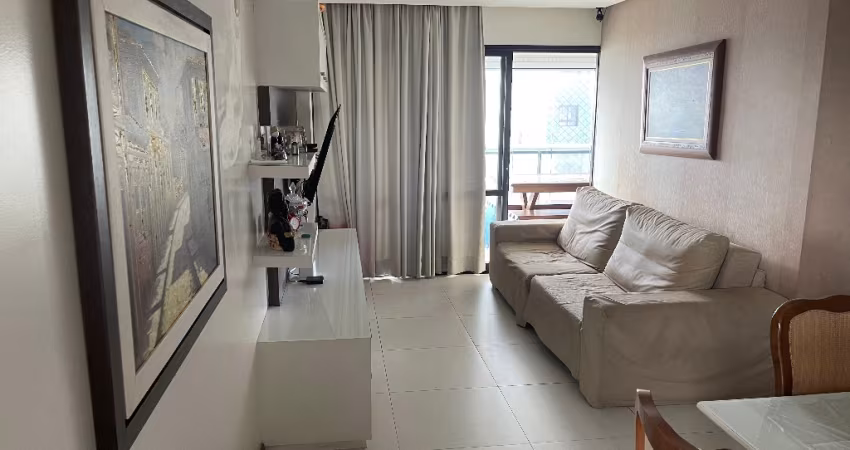 Vendo em Armação Lindo Apartamento