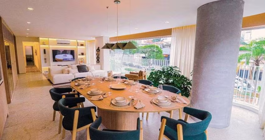 Apartamento para venda possui 193 metros quadrados com 4 quartos em Pinheiros - São Paulo - SP