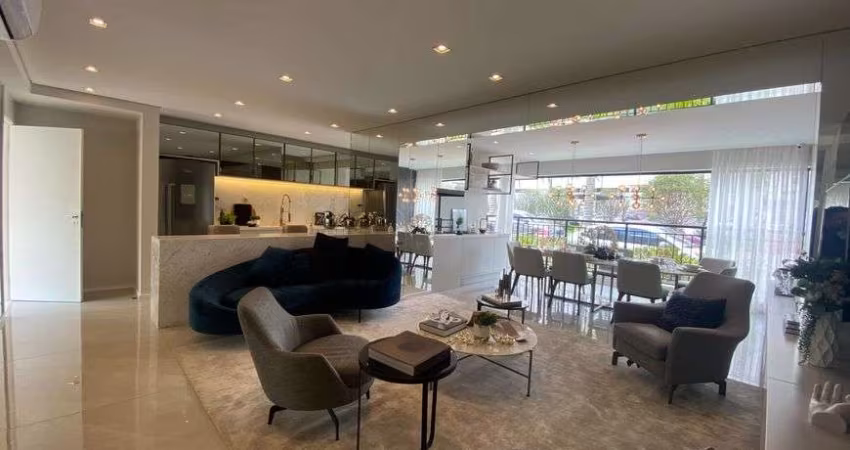 Apartamento para venda tem 343 metros quadrados com 3 quartos em Vila Olímpia - São Paulo - SP