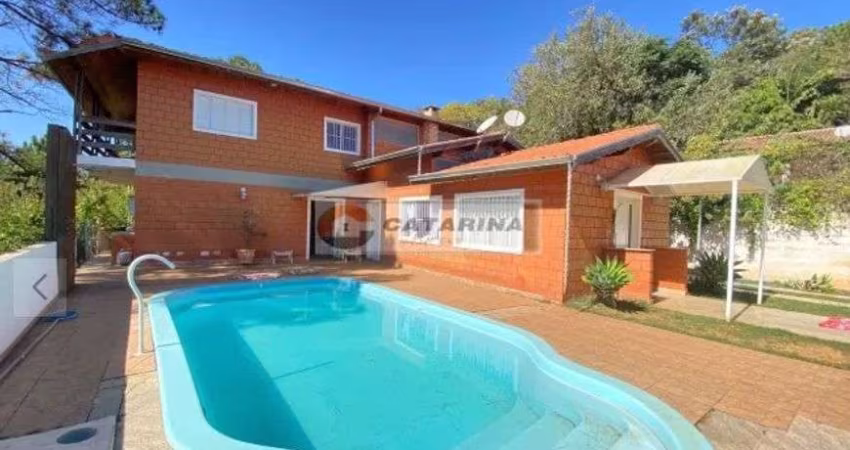 Imóvel para venda com 1150 metros quadrados com 3 quartos em Dona Catarina - Mairinque - SP