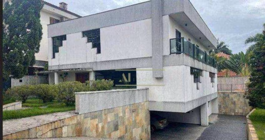 Casa à venda, 651 m² por R$ 3.000.000,00 - Alphaville Residencial 6 - Santana de Parnaíba/SP