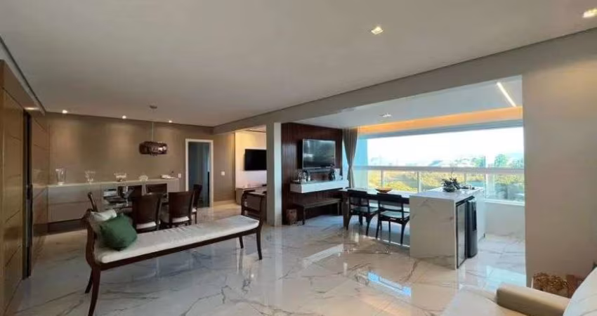 Imóvel para venda possui 154 metros quadrados com 4 quartos em Vila da Serra - Nova Lima - MG