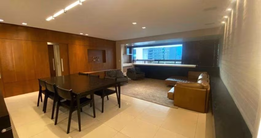 Imóvel para venda possui 154 metros quadrados com 4 quartos em Vila da Serra - Nova Lima - MG