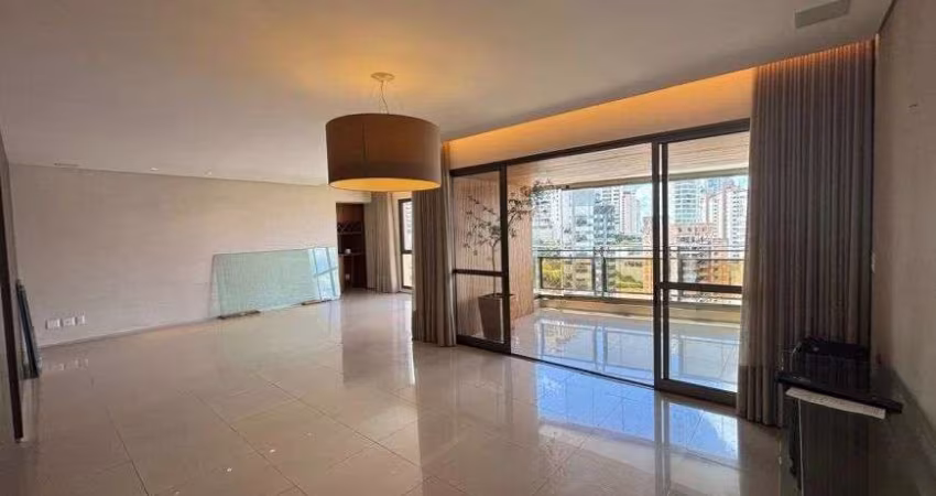 LE GRAN ATLAS COM 4 QUARTOS PLANTA DE 270 METROS E 4 SUÍTES NO VILA DA SERRA