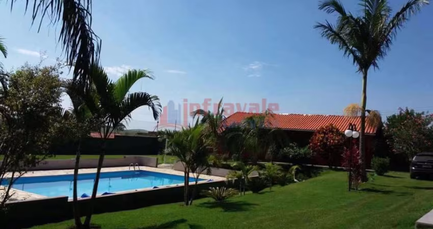 Chácara em Condomínio com 5 dorms, Chácaras Rurais Guararema, Jacareí - R$ 850 mil, Cod: 9292