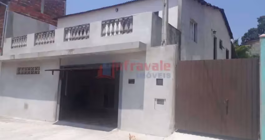 Casa com 3 quartos, Jardim Colônia, Jacareí - R$ 400 mil, Cod: 10429