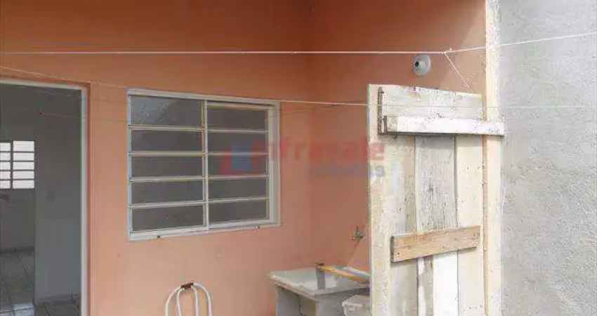 Casa de Condomínio com 2 dorms, Parque Santo Antônio, Jacareí - R$ 200 mil, Cod: 2375
