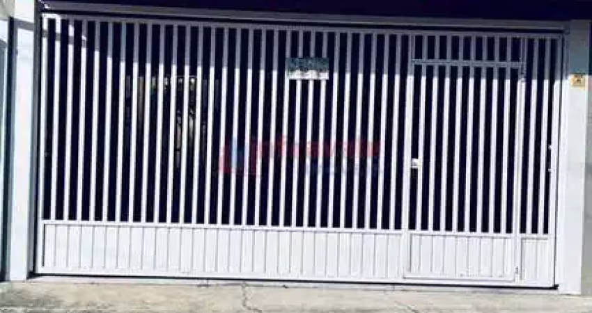 Sobrado com 3 quartos, Residencial Parque dos Sinos, Jacareí - R$ 720 mil, Cod: 14654