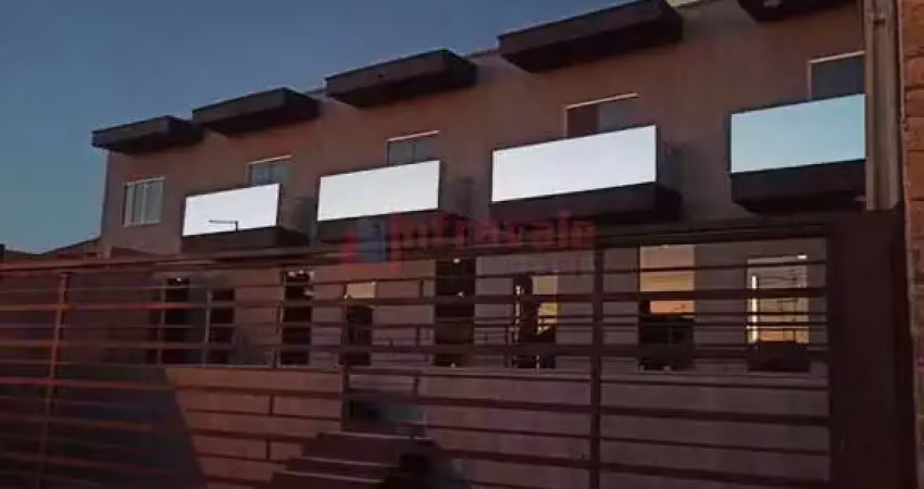Sobrado com 2 quartos, Centro, Jacareí - R$ 330 mil, Cod: 13416