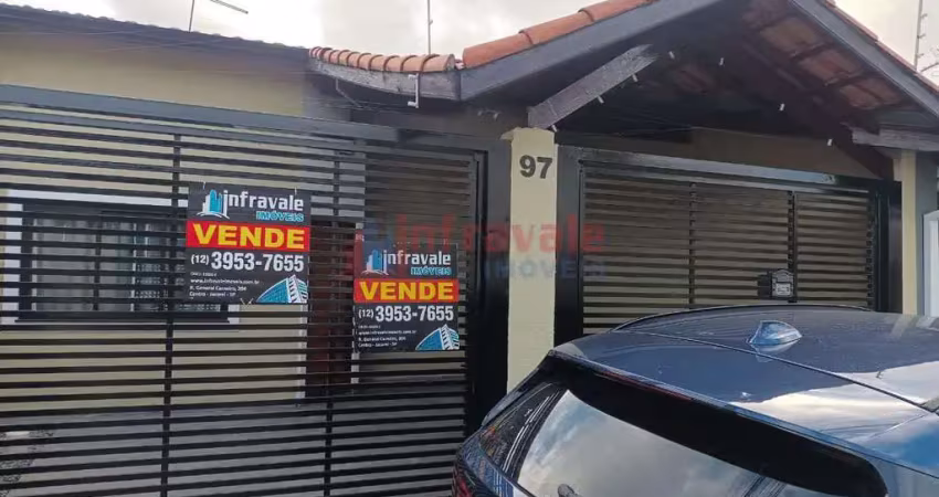 Casa com 3 dorms, Jardim Altos de Santana II, Jacareí - R$ 560 mil, Cod: 13291
