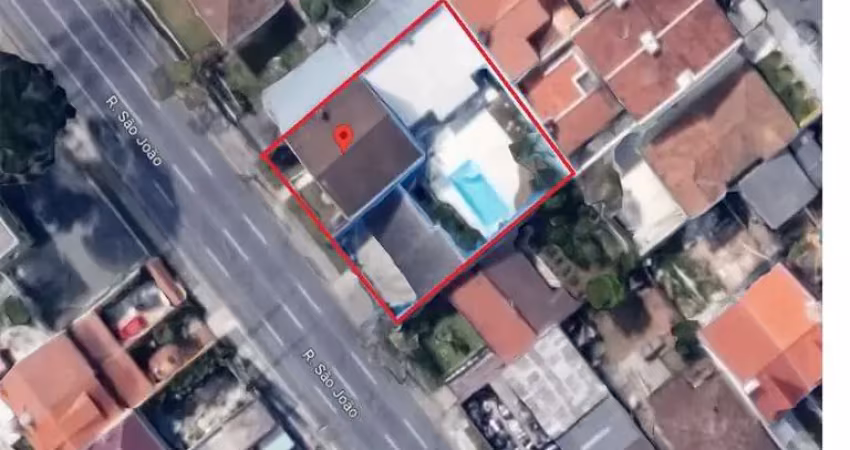 Casa com 3 quartos à venda na São João, 882, Tingui, Curitiba