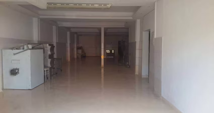 Galpão em Santo Amaro com 700m²