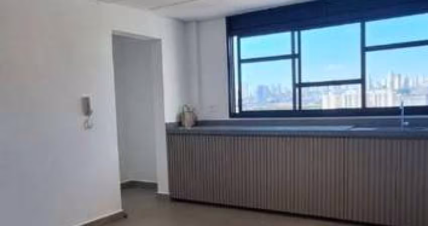 Apartamento todo reformado.