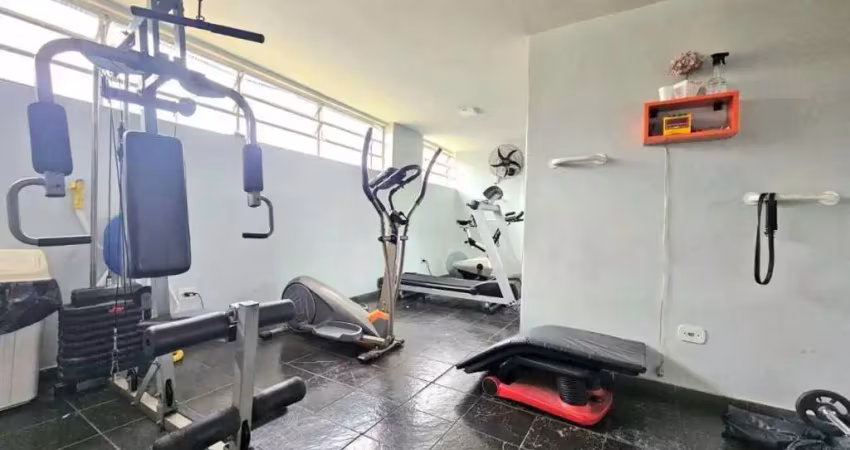 Apartamento à venda na Aclimação, São Paulo
