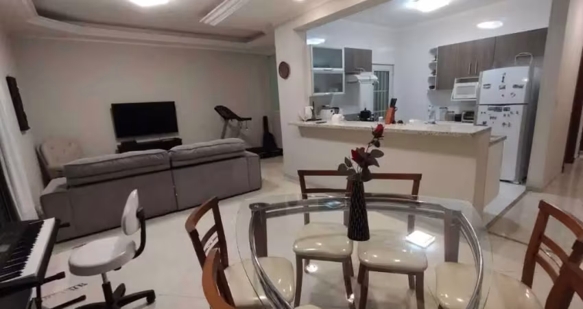 Casa à venda com 3 dormitórios em Cambuci