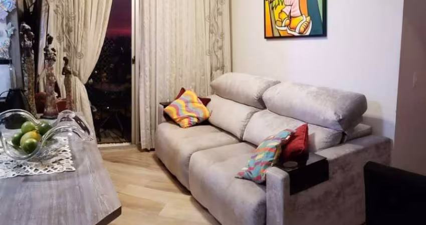 Linda cobertura - Em frente ao Monotrilho Oratório