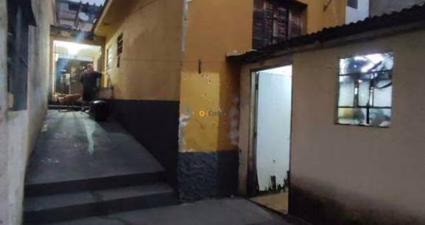 Casa Padrão à venda, 2 quartos, 1 vaga, Taboão - Diadema/SP