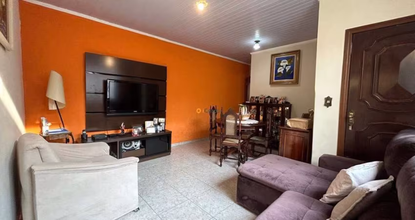 Casa Térrea - Venda - Terreno 400m² - 3 Vagas de Garagem - Vila Nair/sp.