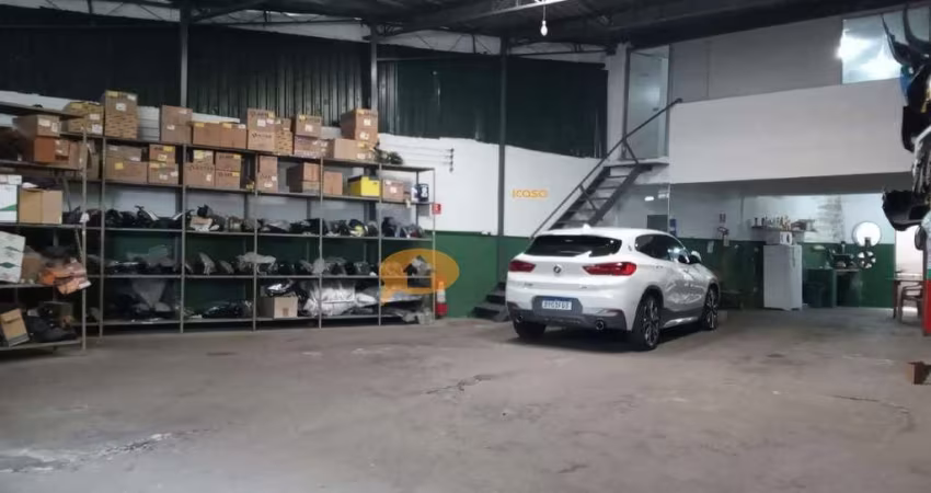 Galpão a venda no Alto do Ipiranga com 245 m², com Mezanino - Alto do Ipiranga