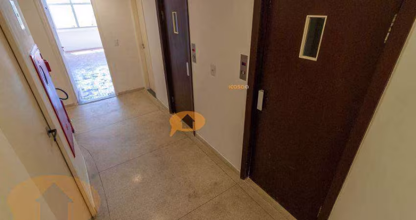 Apartamento à venda, 3 quartos, 1 suíte, 1 vaga, Cambuci - São Paulo/SP