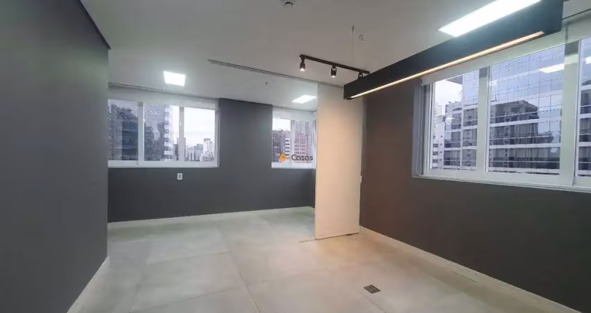 Sala comercial para alugar na Cidade Monções, São Paulo 