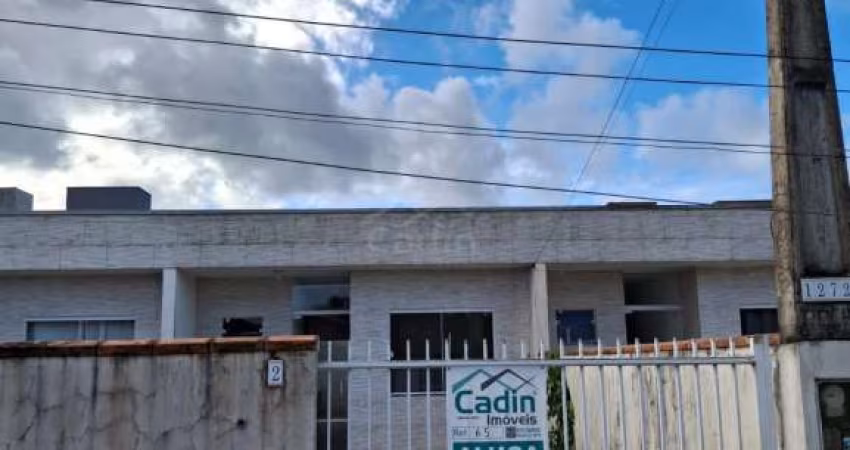 CASA GEMINADA PARA ALUGAR, R$ 2.000,00 BAIRRO GRAVATÁ EM NAVEGANTES/SC.