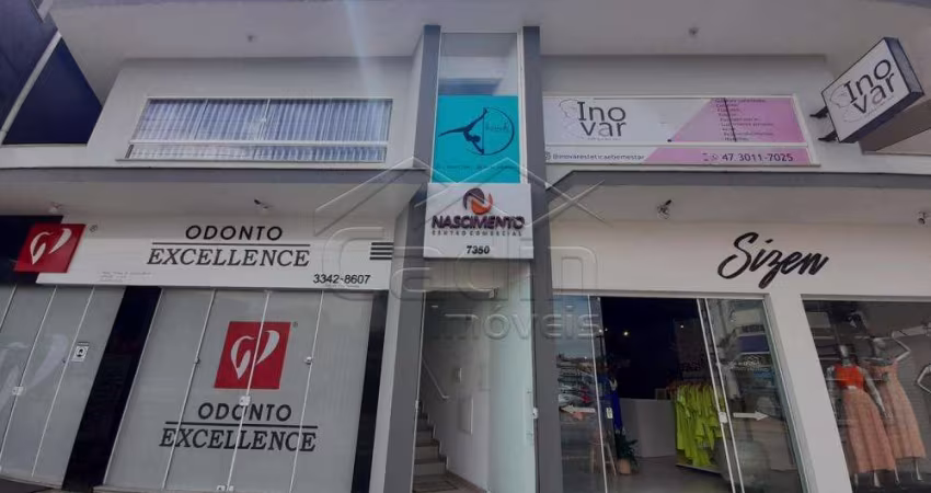 SALA COMERCIAL PARA ALUGAR, R$ 2.200,00, NO BAIRRO GRAVATÁ NAVEGANTES/SC.