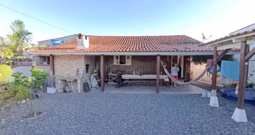 Casa 03 dormitórios, r$520.000,00, gravatá, navegantes/sc