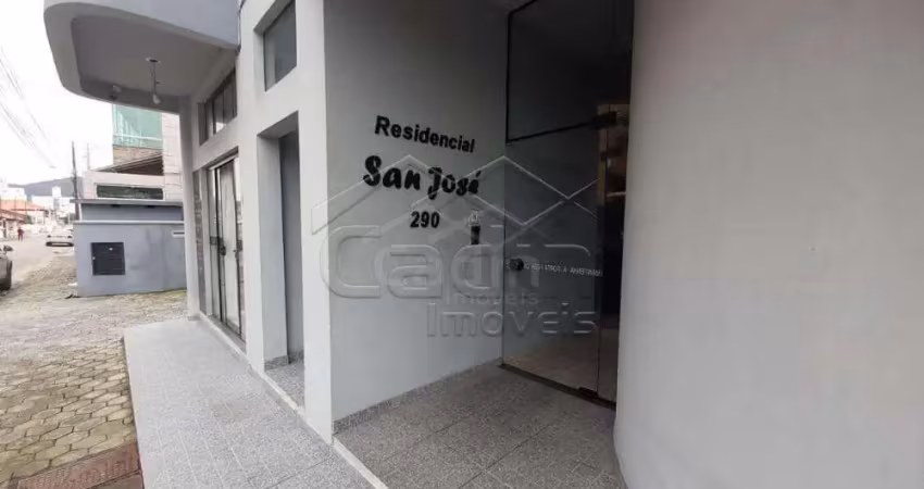 Apartamento para alugar, r$ 2.300,00 bairro gravatá navegantes/sc.