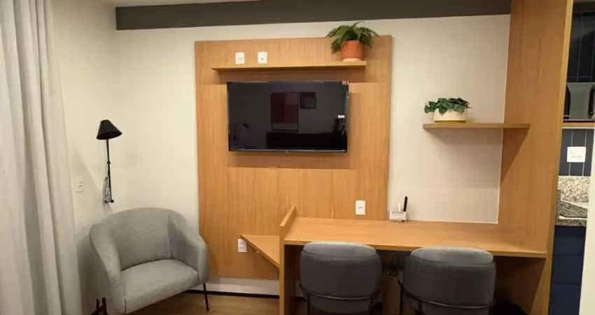 Studio totalmente mobiliado pronto para morar. primeira locação.