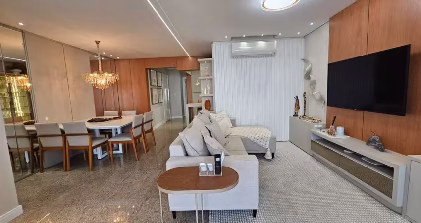 Apartamento com 3 quartos à venda na Avenida Atlântica, 4330, Centro, Balneário Camboriú