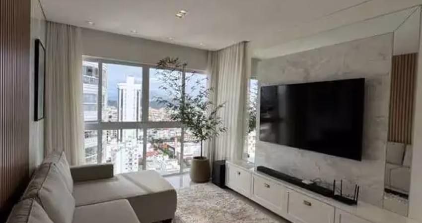 Apartamento com 3 quartos à venda na Rua 1536, 121, Centro, Balneário Camboriú