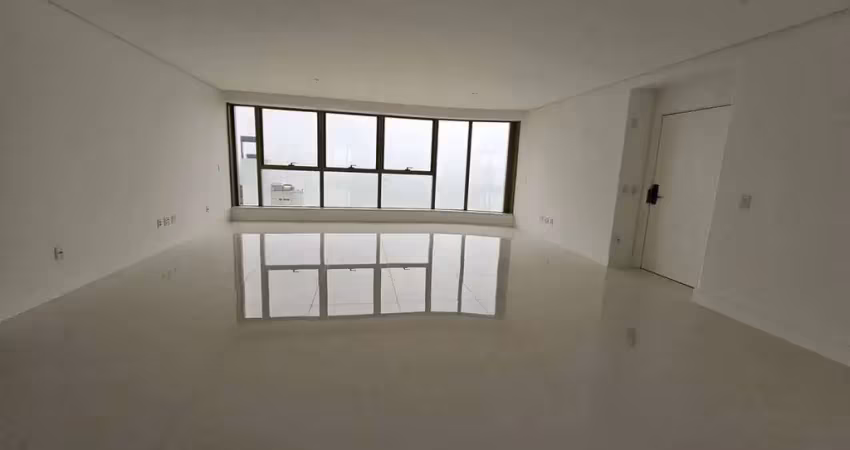 Apartamento com 4 quartos à venda na Avenida Normando Tedesco, 1333, Barra Sul, Balneário Camboriú