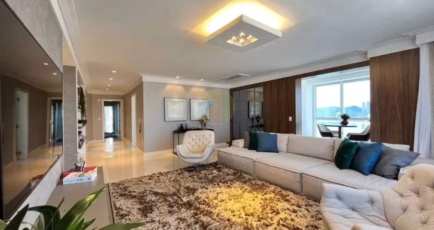 Apartamento com 4 quartos à venda na Rua 1200, 181, Centro, Balneário Camboriú