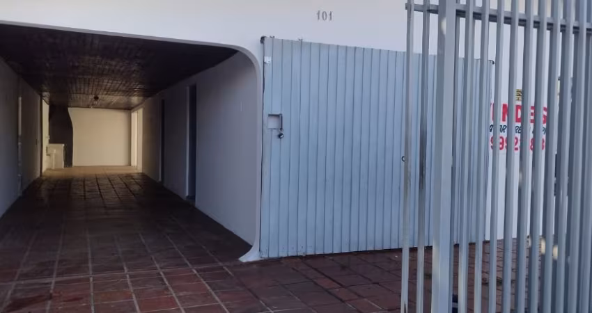 CASA NO CIC - NÃO ALUGAMOS