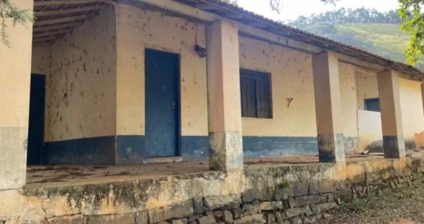 Sítio para Venda em Piracaia, BOA VISTA, 3 dormitórios, 1 banheiro, 5 vagas