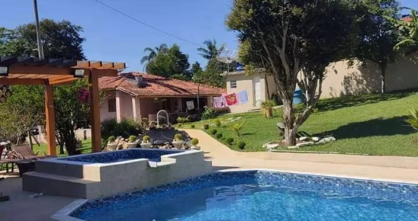 Chácara para Venda em Bragança Paulista, BOM RETIRO DO BACCI, 3 dormitórios, 1 suíte, 2 banheiros, 8 vagas