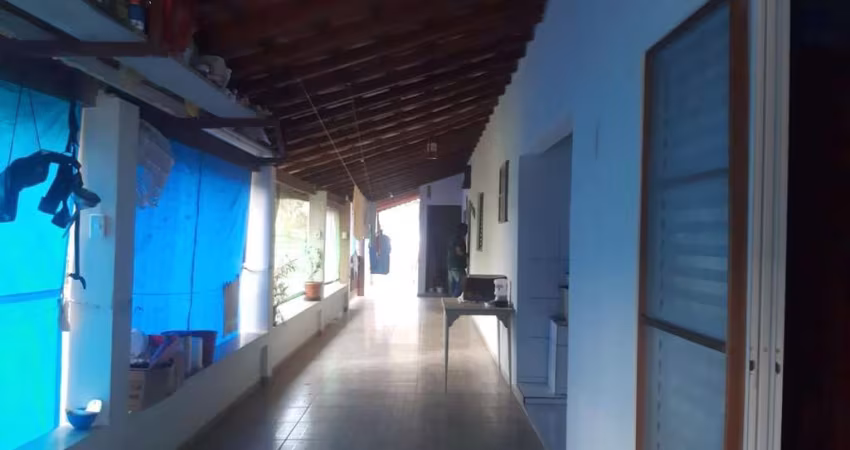 Chácara para Venda em Bragança Paulista, Araras dos Pereiras, 2 dormitórios, 1 banheiro, 4 vagas