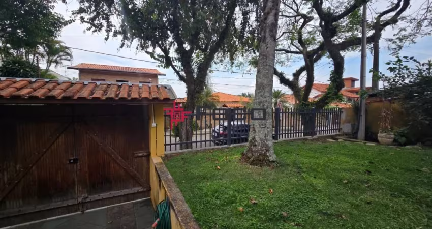 Casa - Jardim Esplanada II - 04 dormitórios, sendo 02 suítes - 03 vagas de garagem - 110m².