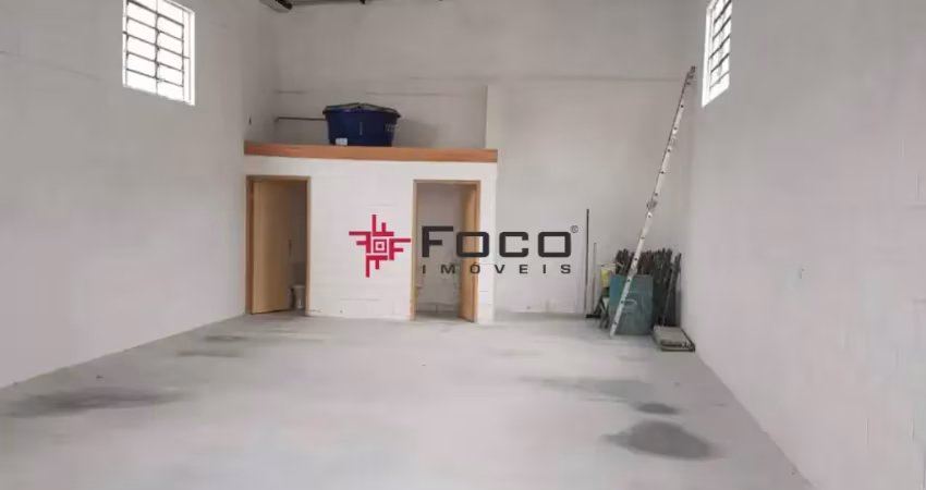 Galpão comercial para locação / 126m² área construída / jd. satélite / são josé dos campos