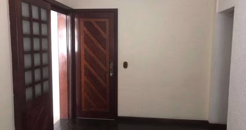 ÓTIMO APARTAMENTO DE 2 QUARTOS NO CENTRO DE SÃO GONÇALO-RJ