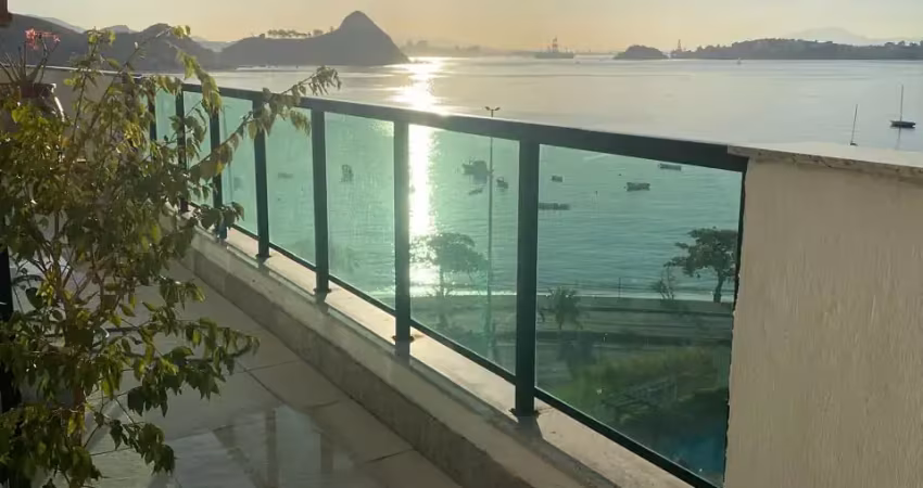 Cobertura à venda em charitas – vista total para o mar!