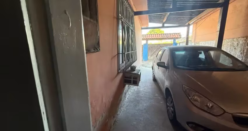 Excelente oportunidade a 20 metros da via principal