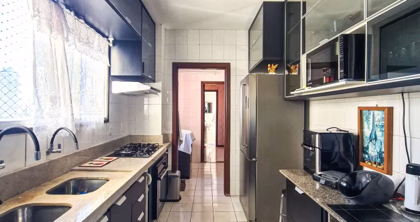 À Venda Apartamento no Ed.Burle Marx Plaenge 4/4 sendo 1 suíte e 2 Vagas Lado a Lado 150m2 no Bairro Quilombo em Cuiabá-MT