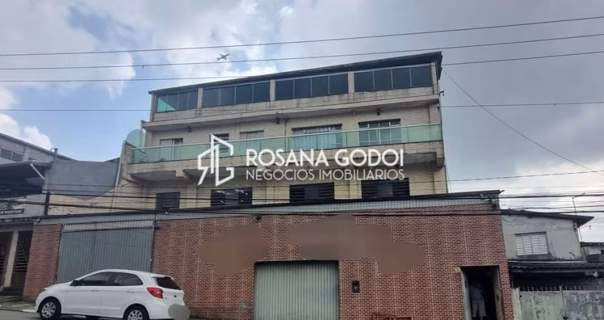Sobrado à venda no bairro Canhema - Diadema/SP