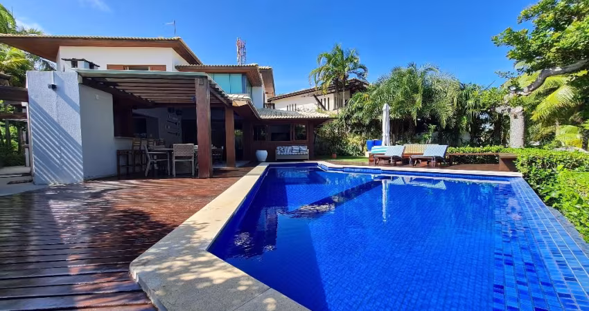 Casa à venda no Porto Busca Vida Resort por R$ 6.000.000,00
